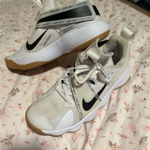 Nike Women’s Volleyball Shoes